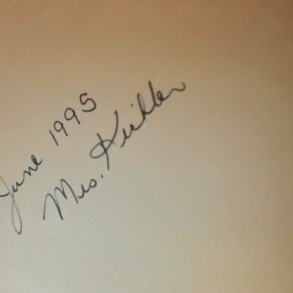 ( Has some Name ) Collector’s Vintage Scholastic The Girl With the Silver Eyes - Picture 2 of 2